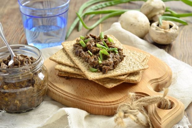 Икра из груздей с чесноком на зиму