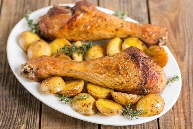 Индейка с картошкой в духовке0