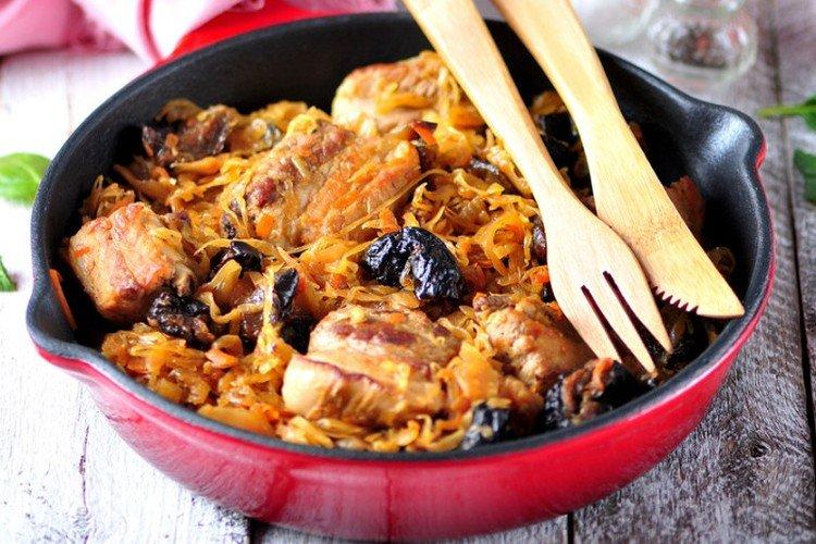 10 простых рецептов тушеной капусты с мясом3