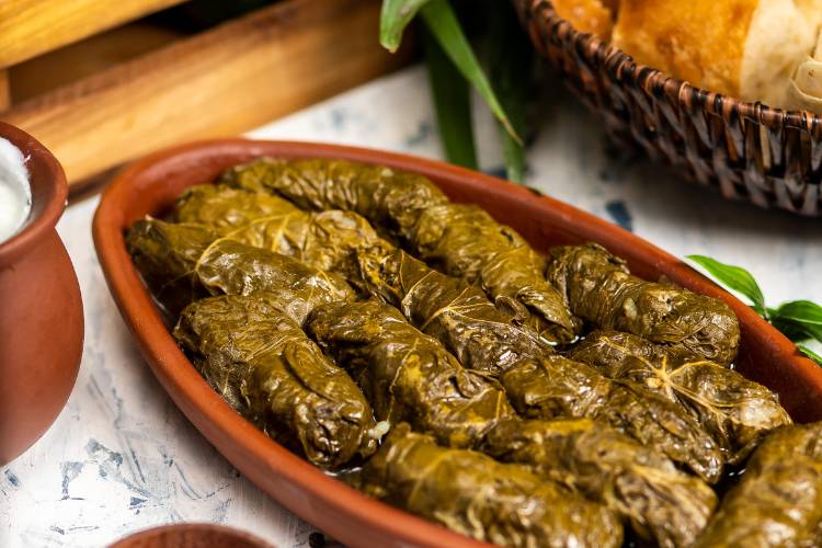 15 рецептов долмы: разнообразие вкусов и ароматов0