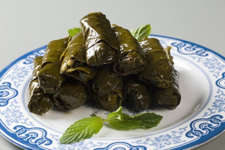 15 рецептов долмы: разнообразие вкусов и ароматов15